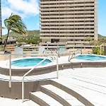 Rare Deluxe Ocean View Gem With Free Parking