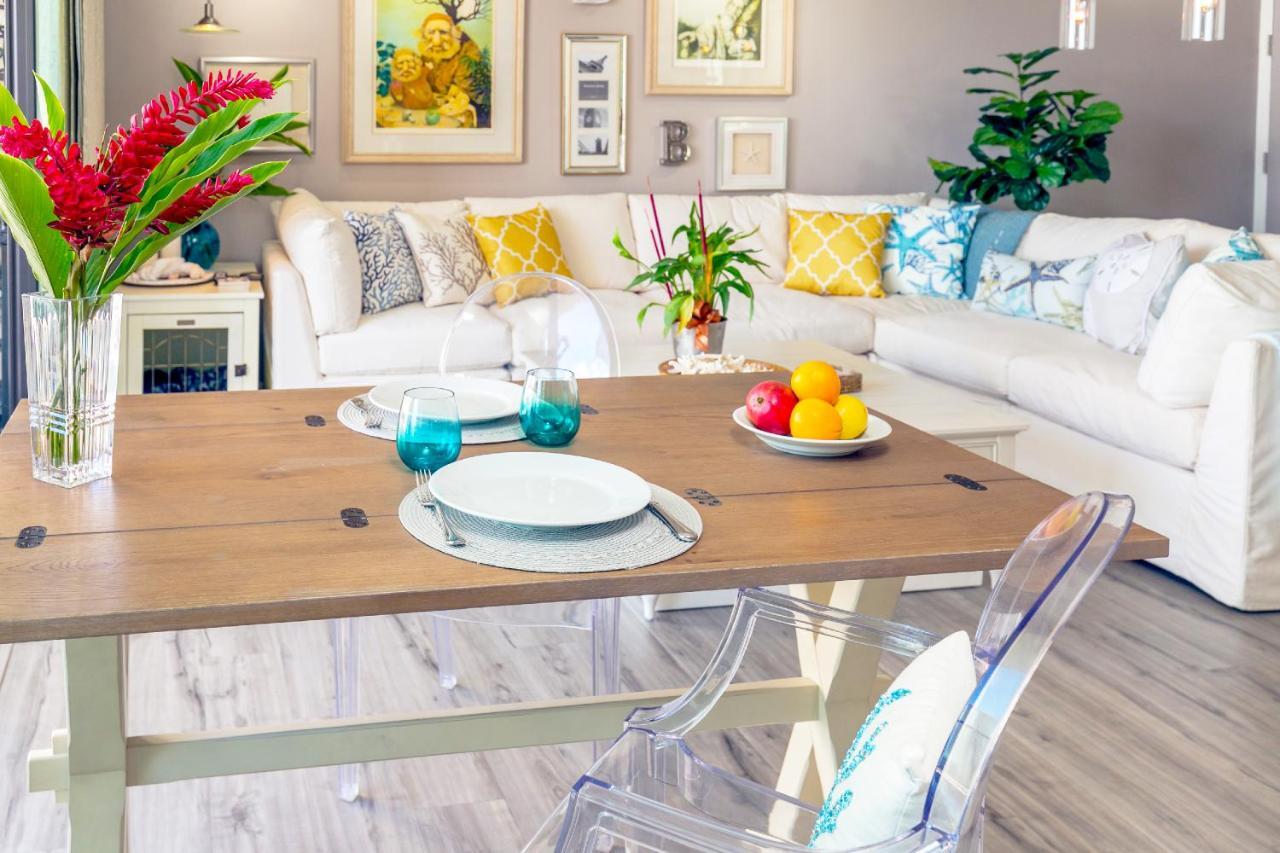 Rare Deluxe Ocean View Gem With Free Parking Apartment